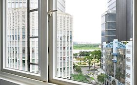 Pearl Central Hotel- Near Nguyen Hue Street